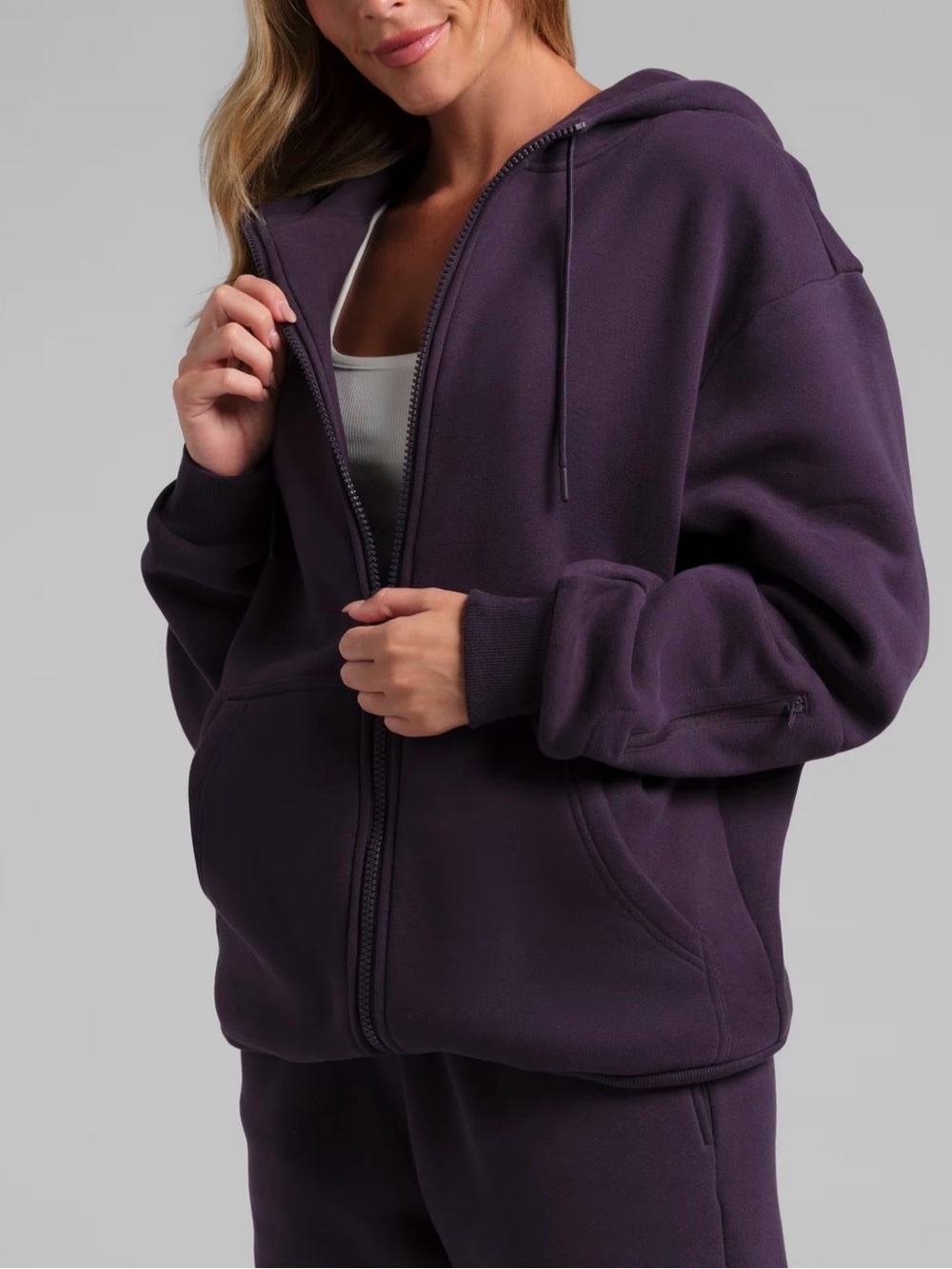 NWT Comfrt Airplane Mode Travel Zip Hoodie – Mega